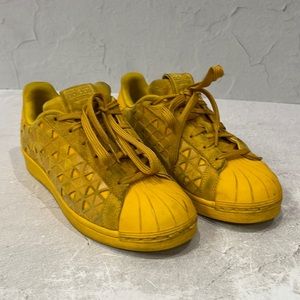 ADIDAS sneakers 👟